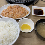 焼肉・定食・冷麺 味楽苑 - ささまホルモン定食の味噌