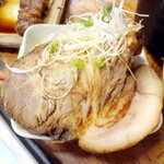 学大酒場エビス参 - 月イチ29(肉)の日！まぜそばラーメンwithコラボ☆おつまみチャーシューが激旨♡