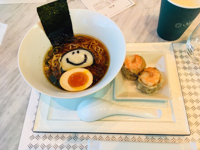 踊り子 ラーメン サフィール