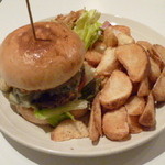 エスビーダイナー コウベ - シュリンプバーガープレート(ブルーチーズトッピング)￥950