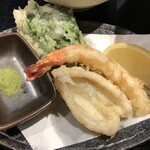 鴨出汁中華蕎麦 麺屋yoshiki - 天ぷら盛り合わせ