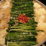 博多もつ鍋おおやま - トロトロのお豆腐も美味しい！