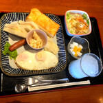 珈琲庭　桜 - 目玉焼きモーニング
600円