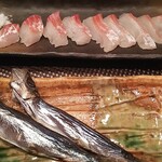 天然魚と七輪焼き 隠れ居酒屋 雑魚や - 樺太ししゃもと、天然鯛炙り用