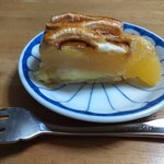 焼きたてパン処 - 料理写真:アップルパイ