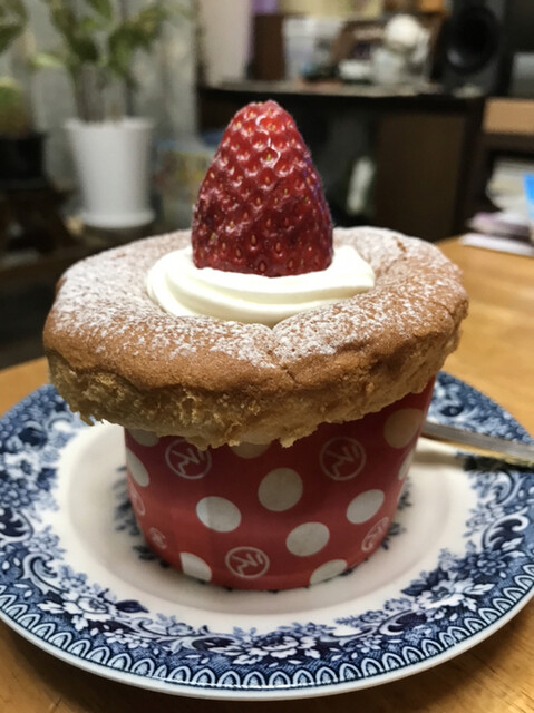 東京えんとつcafe 大手町 カフェ 食べログ