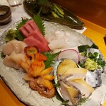 やすけ - 刺身盛り合わせ