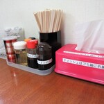 琴壱 - テーブルの上