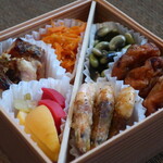 こころや - 芝海老唐揚げ、イカと茗荷のさつま揚げ、鞍掛豆のお浸し、鎌倉野菜の甘酢漬け、真鯛の西京焼き、人参しりしり