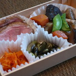 こころや - 人参しりしり、鞍掛豆のお浸し、合鴨ロース煮、筑前煮