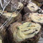 立ち呑み処　たなか屋 - サザエ壺焼き￥!?（ガーリックバターたっぷり）