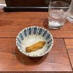 水炊き・焼鳥・鶏餃子 とりいちず - 伝説の手羽唐チキンボーン