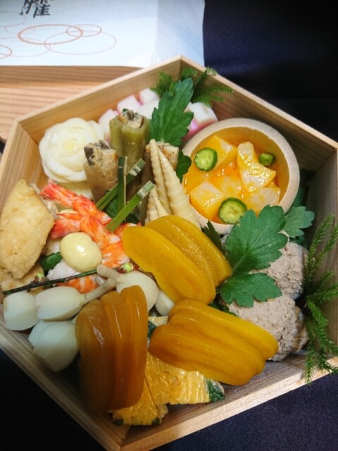 辻留 - 三条京阪/日本料理 | 食べログ