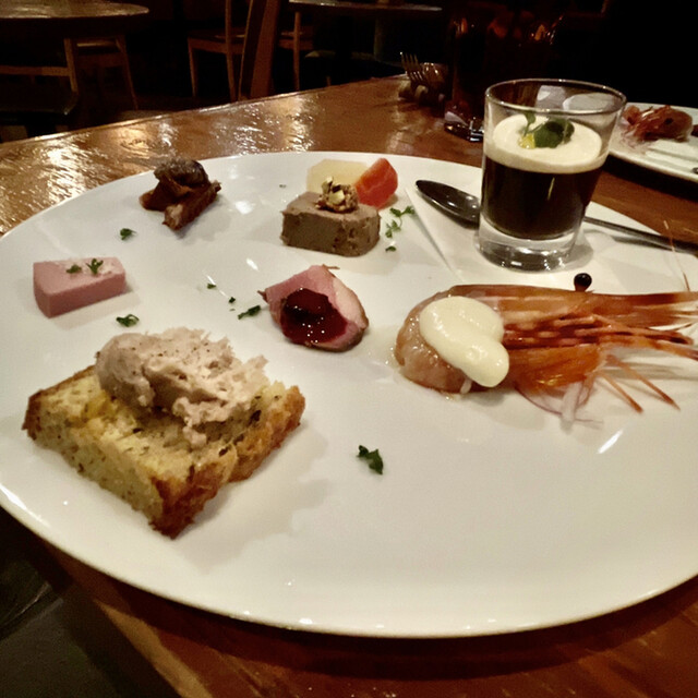 Seafood Italian Vivi ビビ 国際センター バル バール 食べログ