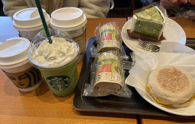 スターバックスコーヒー 札幌石山店 Starbucks Coffee 札幌市南区その他 カフェ 食べログ スターバックスコーヒー 札幌石山店 Starbucks Coffee 札幌市南区その他 カフェ 食べログ