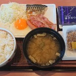 デニーズ - 塩さば朝食納豆付き+ベーコン2枚