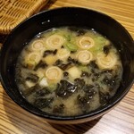 びっくりドンキー - お味噌汁 128円