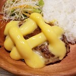 びっくりドンキー - チーズにチーズ！