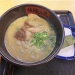 拉麺の里 - 和歌山ラーメン（700円）と柿の葉寿司（100円）