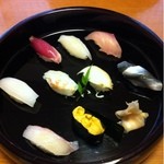 鮓 たいと - 上にぎり。繊細です。