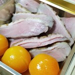 馳走 啐啄一十  - (21)シャラン鴨(フランス産)のロースト
      (22)金柑(広島県産)の照り焼き