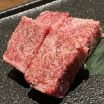 Tokachi Ha-Bu Gyuu Yakiniku Mommon - 