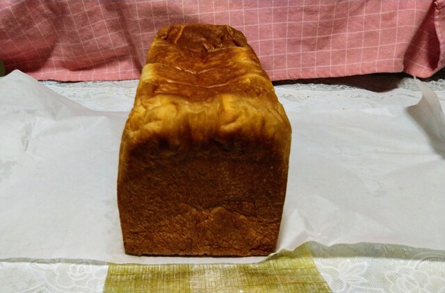 高級食パン専門店 おい なんだこれは 高田 パン 食べログ