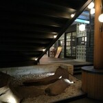 手打うどん いわしや - 地下鉄出口から直結