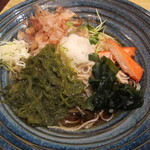 Tsutaya - 冷やしめかぶ蕎麦（850円）