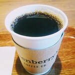 グリーンベリーズ コーヒー - アメリカン 650円 日替りコーヒー タマネギドレッシング