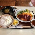 Keiryou - 日替りトンカツ定食　７００円（税込）