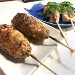 焼鳥炭心 -  河内鴨つくね 1串200yen＆朝引きムネ(梅しそ) 1串180yen