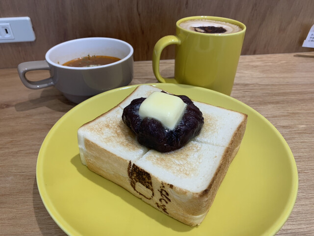 むつか堂カフェ 福岡空港店 福岡空港 パン 食べログ