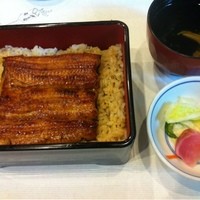 鰻割烹 伊豆栄 梅川亭 - うな重