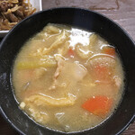 居喰処 光 - 2021/01/01
      本日の日替り 豚汁定食 500円 隠し餅入り