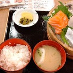 Hamayaki Kaisen Izakaya Daishousuisan - 