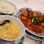 重慶飯店 - 麻婆豆腐ランチ