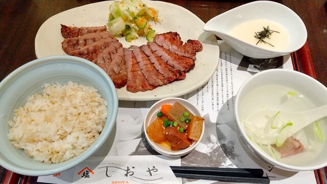 炭火牛タン焼 しおや 静岡パルシェ店 静岡 牛タン 食べログ 炭火牛タン焼 しおや 静岡パルシェ店 静岡 牛タン 食べログ