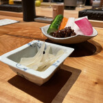 焼き鳥 とりら - 箸休めの二品は毎回家でも真似したい程の秀逸