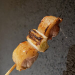 焼き鳥 とりら - 一本で鳥一羽の希少部位