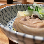 焼き鳥 とりら - 水炊き、博多らしい一品は骨迄しゃぶり付きたい旨さ