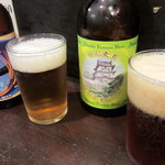 立ち呑み処　たなか屋 - 地ビール飲み比べ。