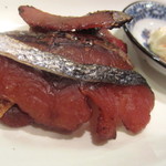 立ち呑み処　たなか屋 - 鮭とば￥380