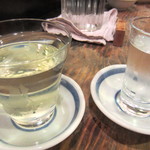 立ち呑み処　たなか屋 - この色の違い（◎0◎）