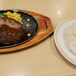 ジョイフル 赤坂店 - チーズインハンバーグ