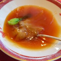 全聚徳 新宿店 - 吉切フカヒレの醤油姿煮込み 