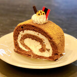 栄進堂 - てんとう虫のお菓子がポイント。