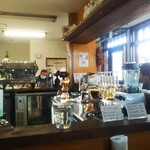 珈琲談話室 まる - 