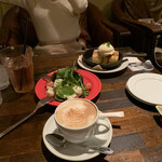 Tokyo salonard cafe : dub - 