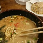 Hakata Ramen Isshou - 